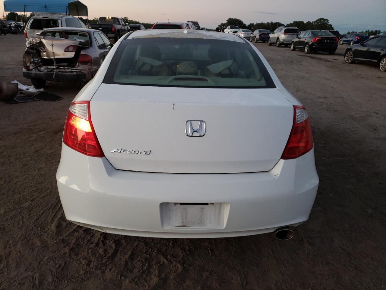 1HGCS12819A012814 2009 Honda Accord Exl