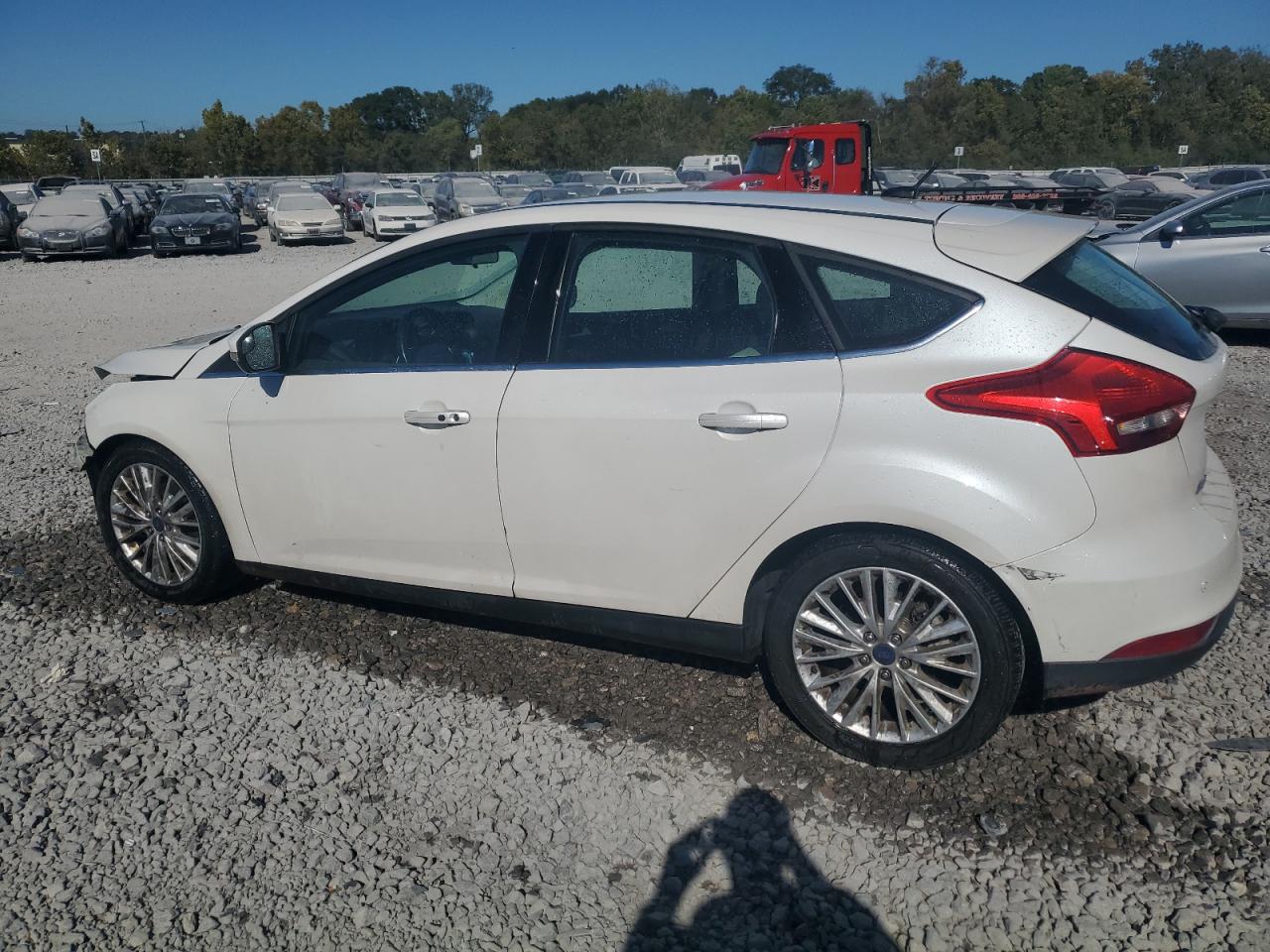 1FADP3N24GL307937 2016 FORD FOCUS - Image 2