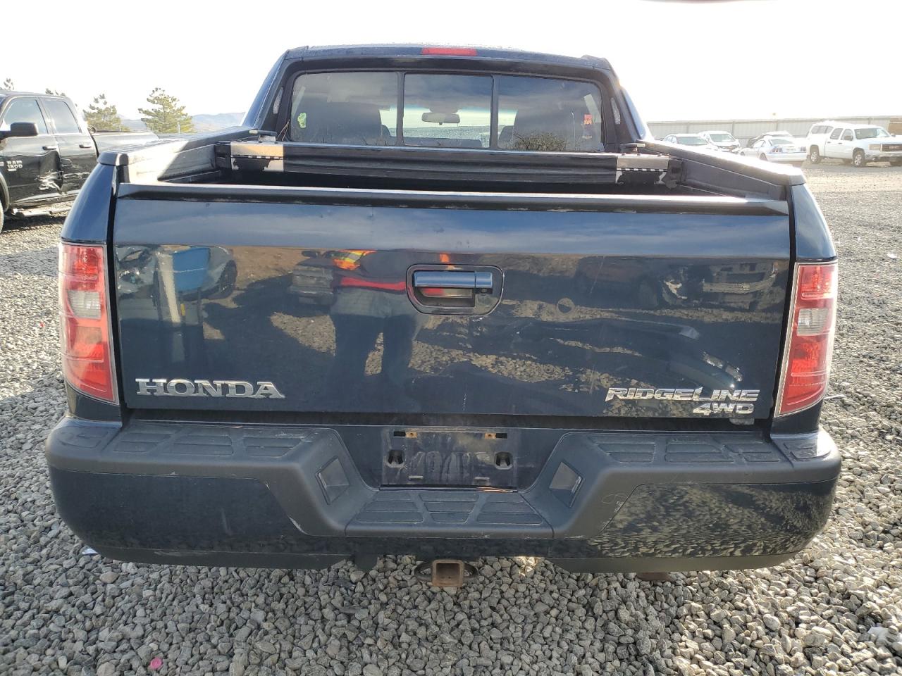2011 Honda Ridgeline - Image 6