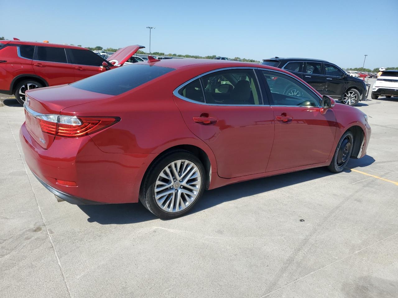 2013 Lexus ES - Image 3