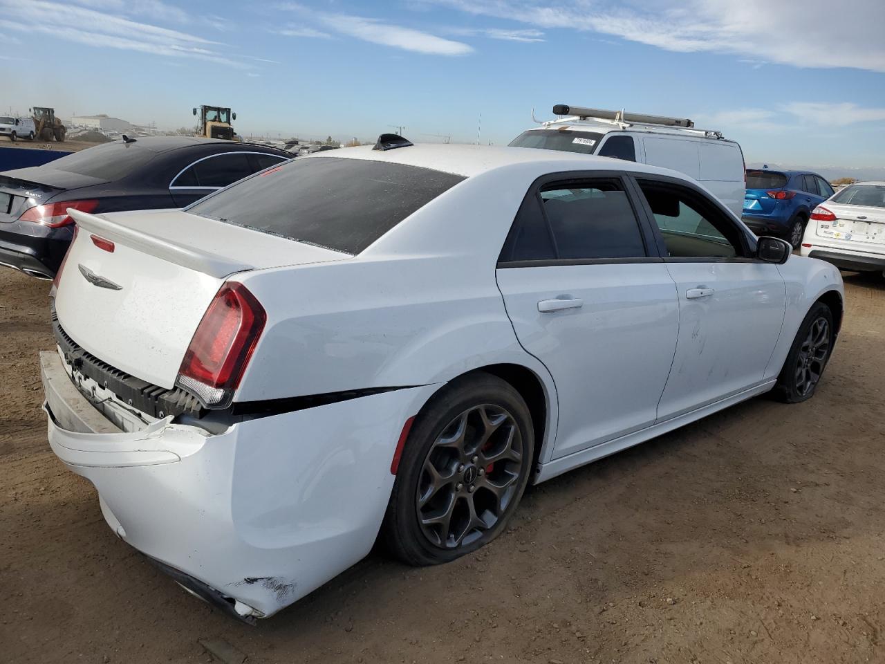 2017 Chrysler 300 - Image 3