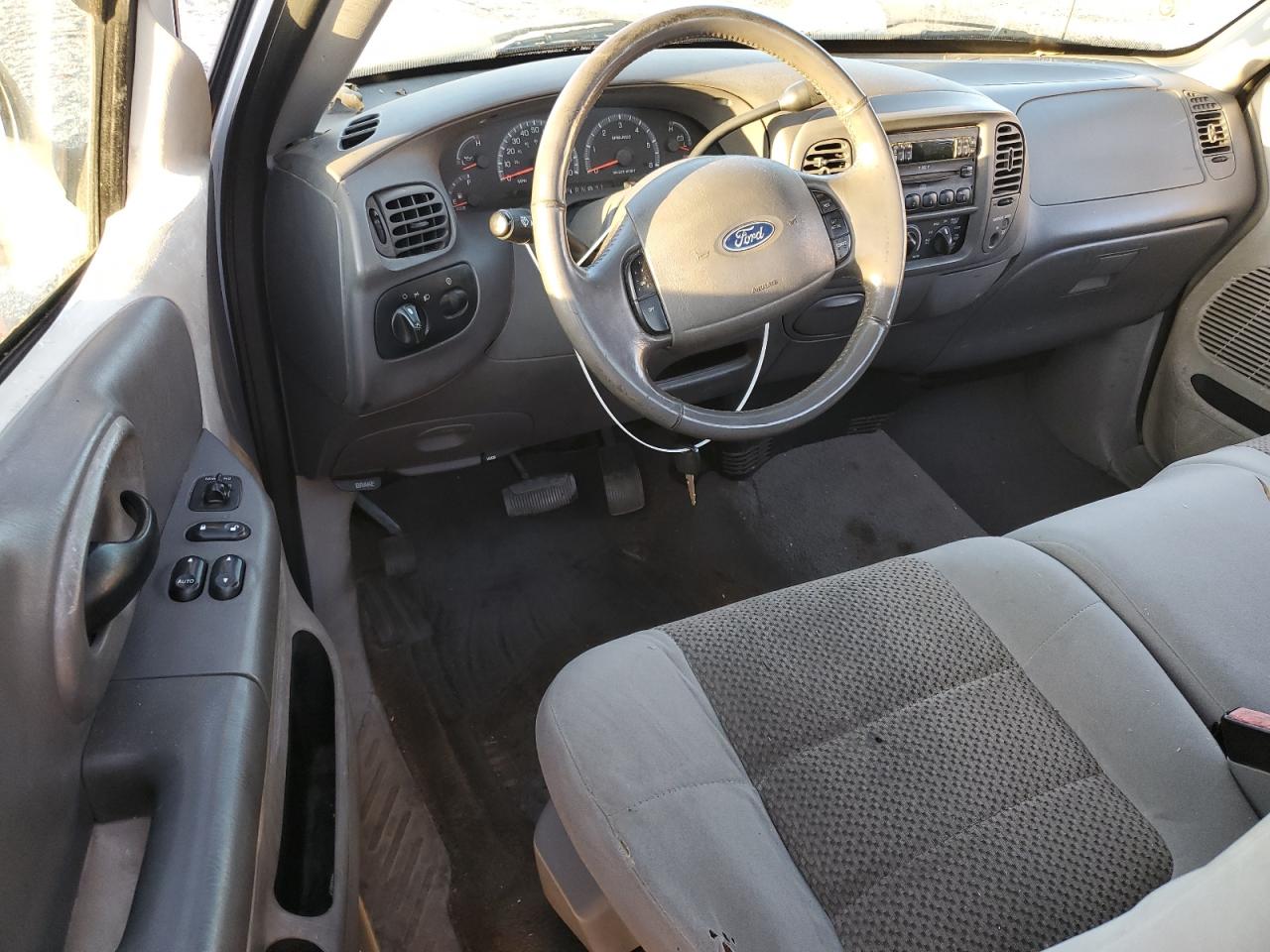 2003 Ford F-150 - Image 8