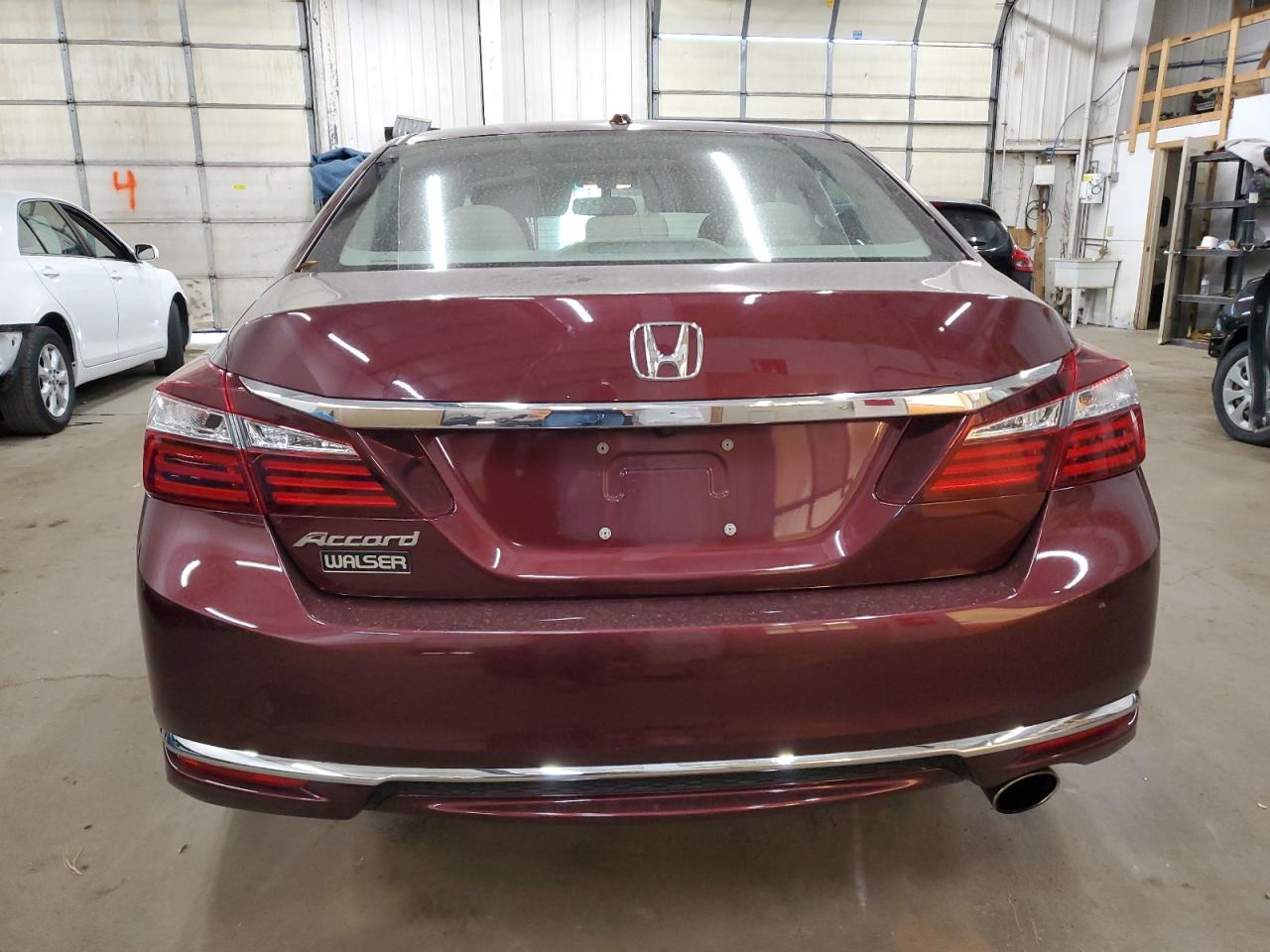 2017 Honda Accord Exl VIN: 1HGCR2F8XHA306660 Lot: 77447274