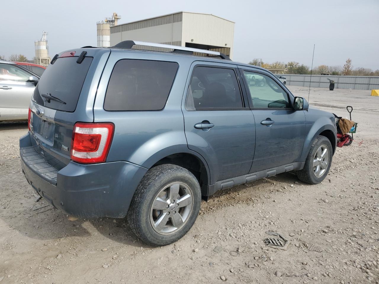 2011 Ford Escape - Image 3