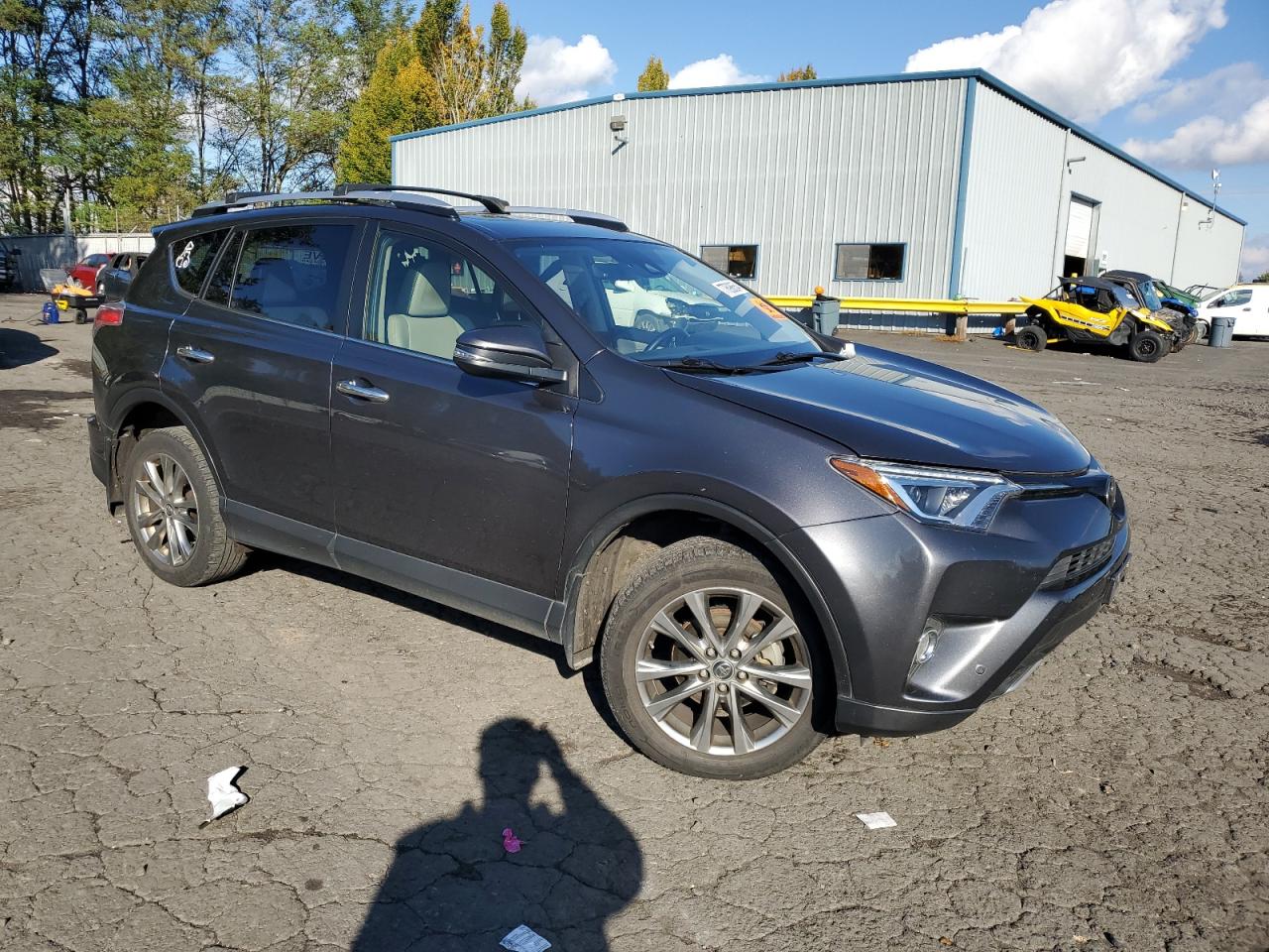 2016 Toyota RAV 4 - Image 4