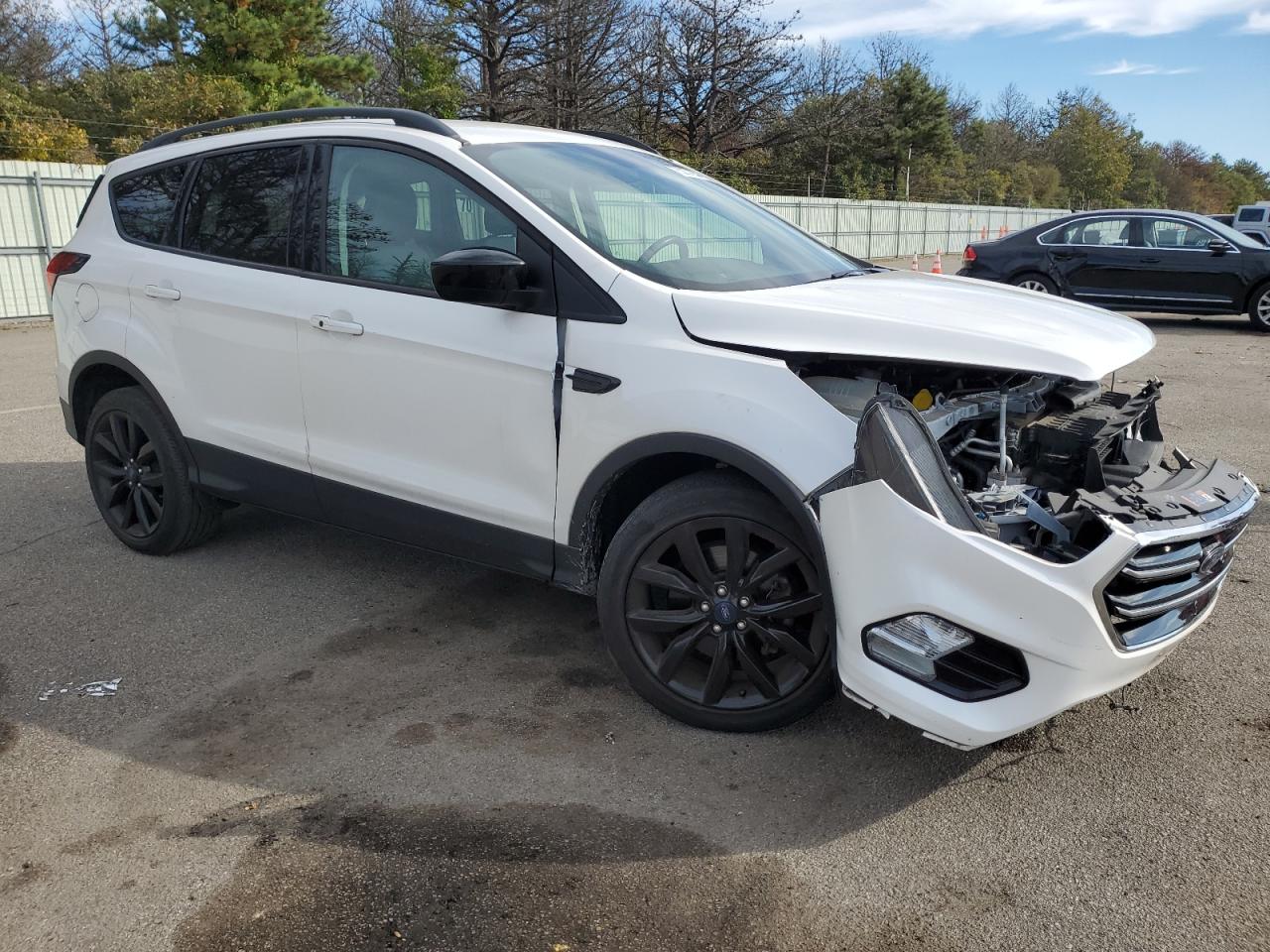 2019 Ford Escape - Image 4