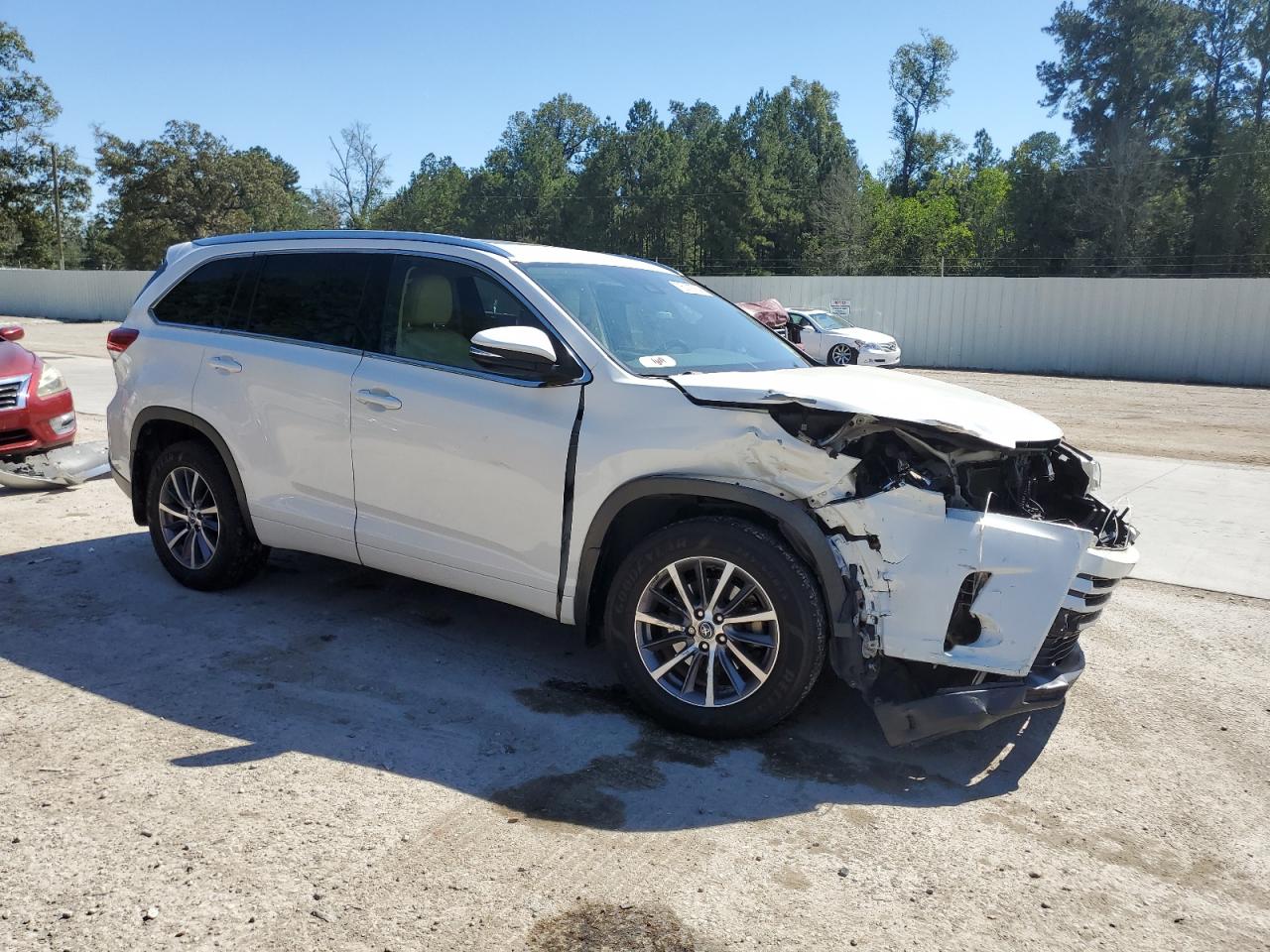 2017 Toyota Highlander Se VIN: 5TDJZRFH3HS433834 Lot: 75019764