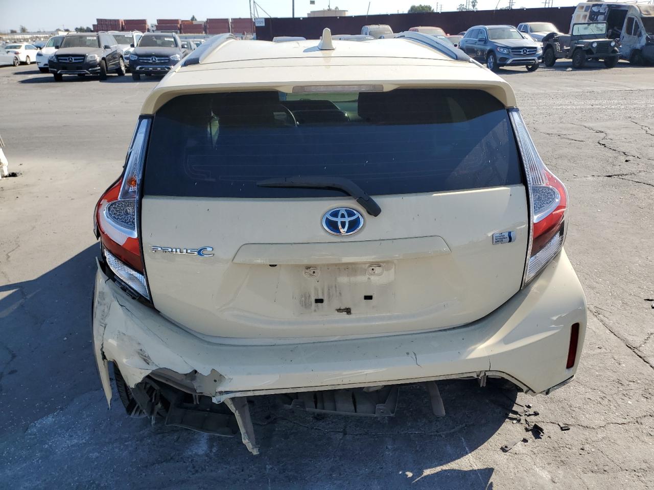 2018 Toyota Prius C VIN: JTDKDTB3XJ1599474 Lot: 73589504