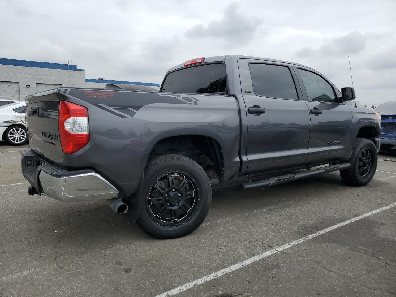 VIN 5TFEM5F17GX101920 2016 TOYOTA TUNDRA no.3