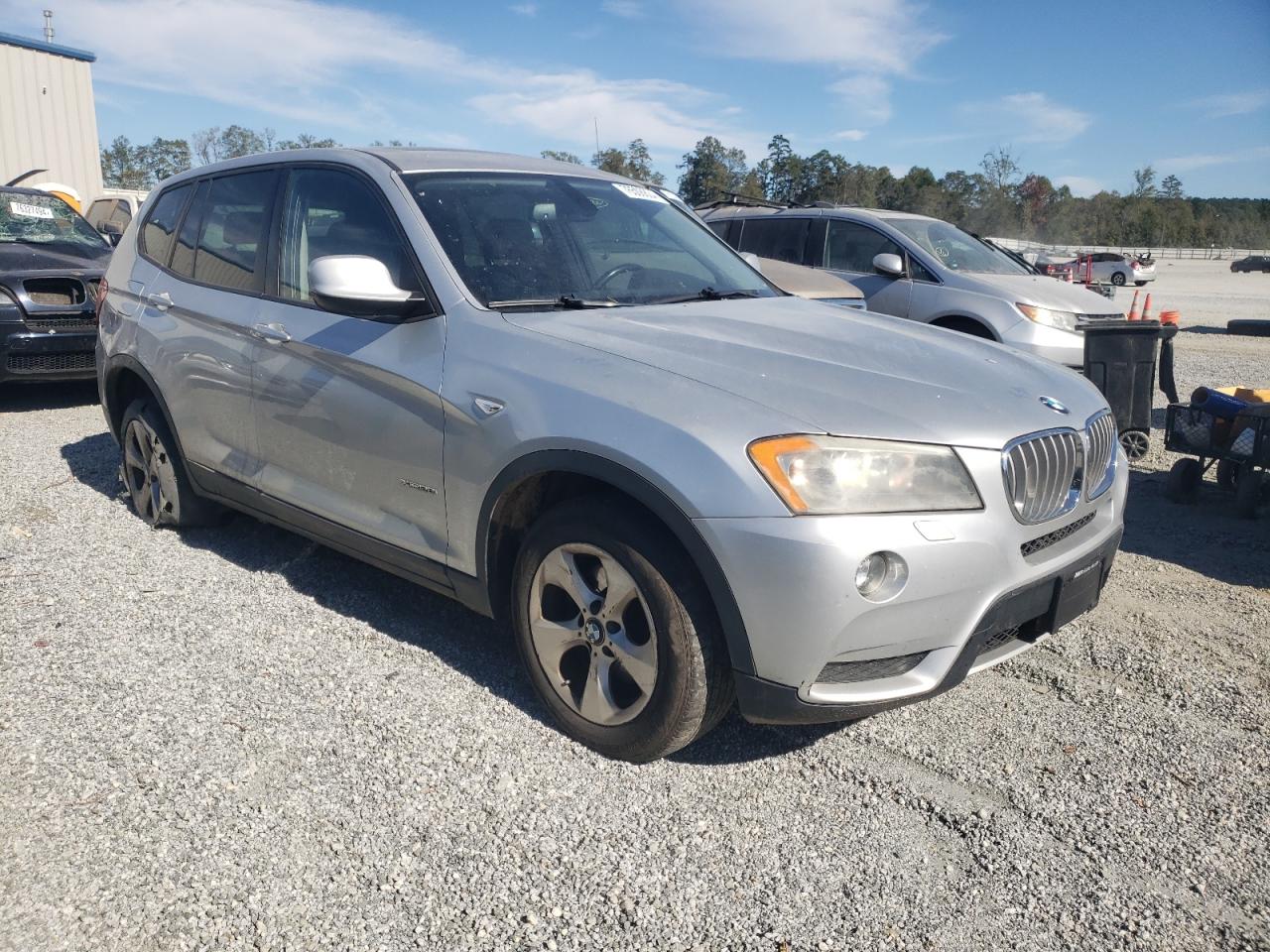 2011 BMW X3 - Image 4
