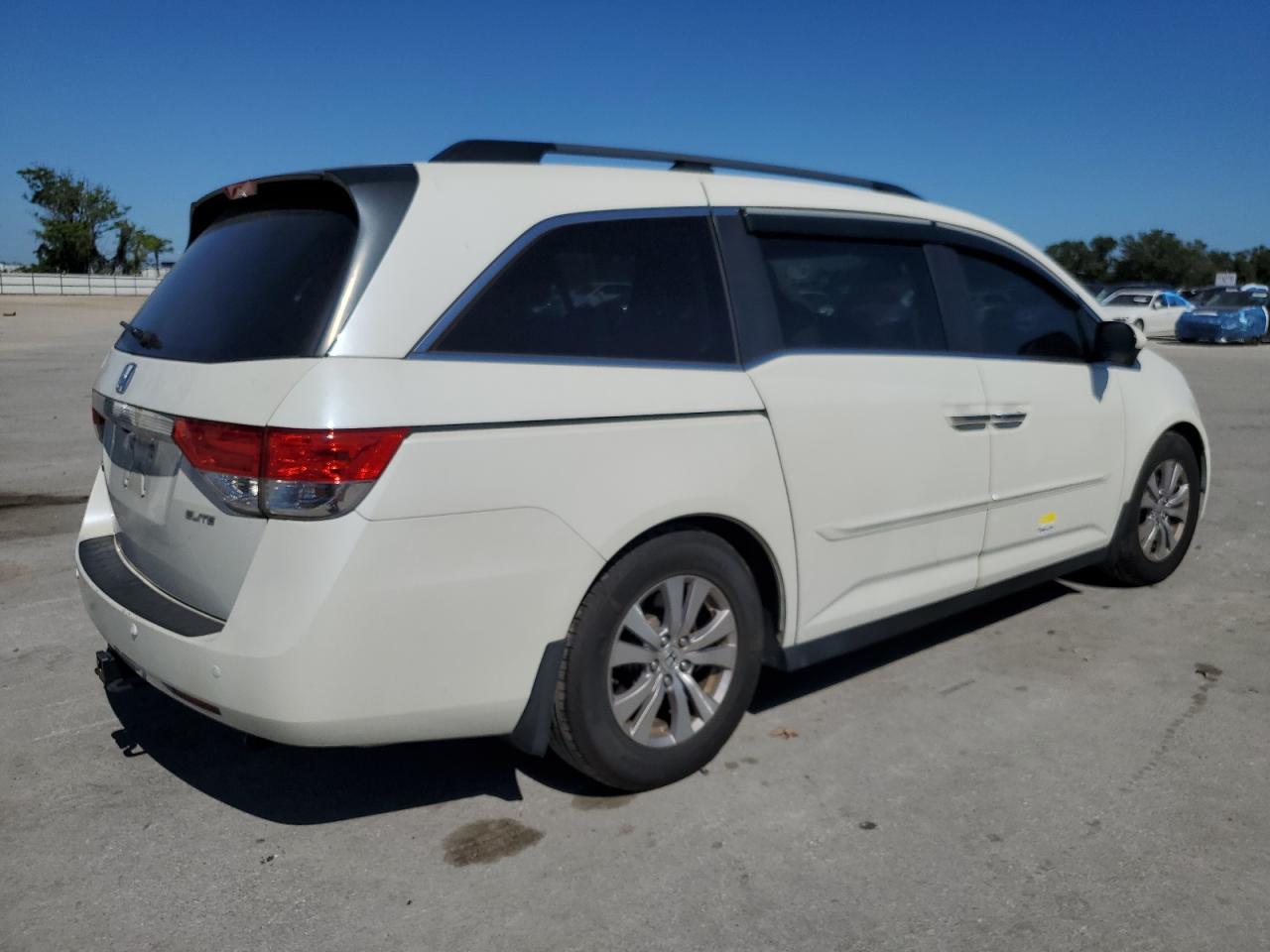 5FNRL5H64GB082654 2016 Honda Odyssey Exl