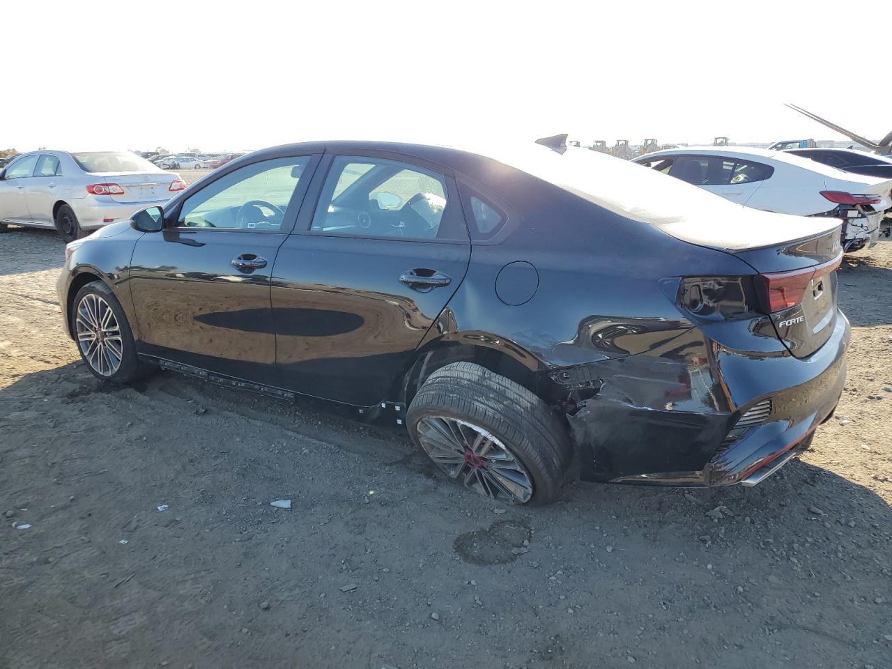 2024 Kia Forte - Image 2