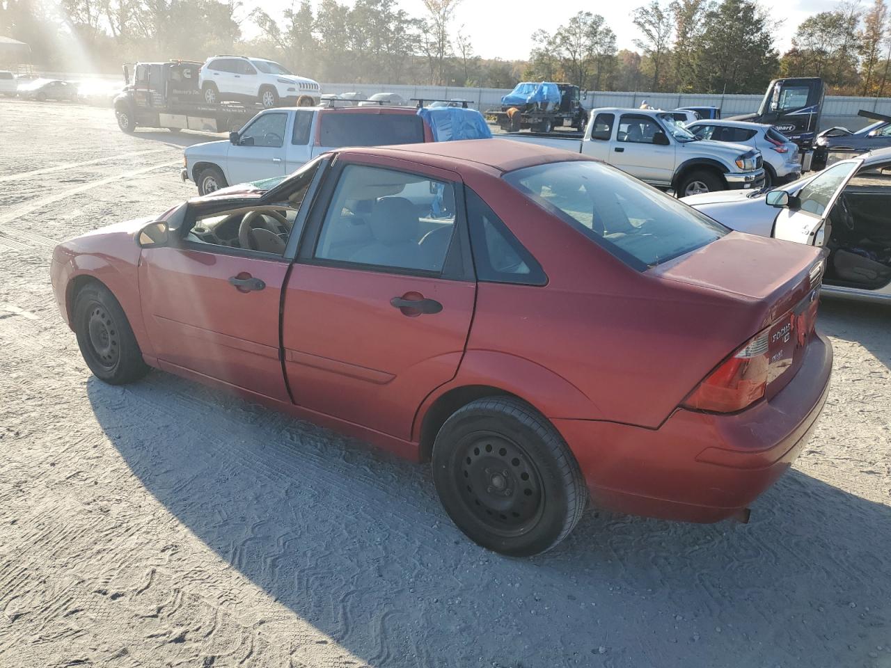 2005 Ford Focus - Image 2