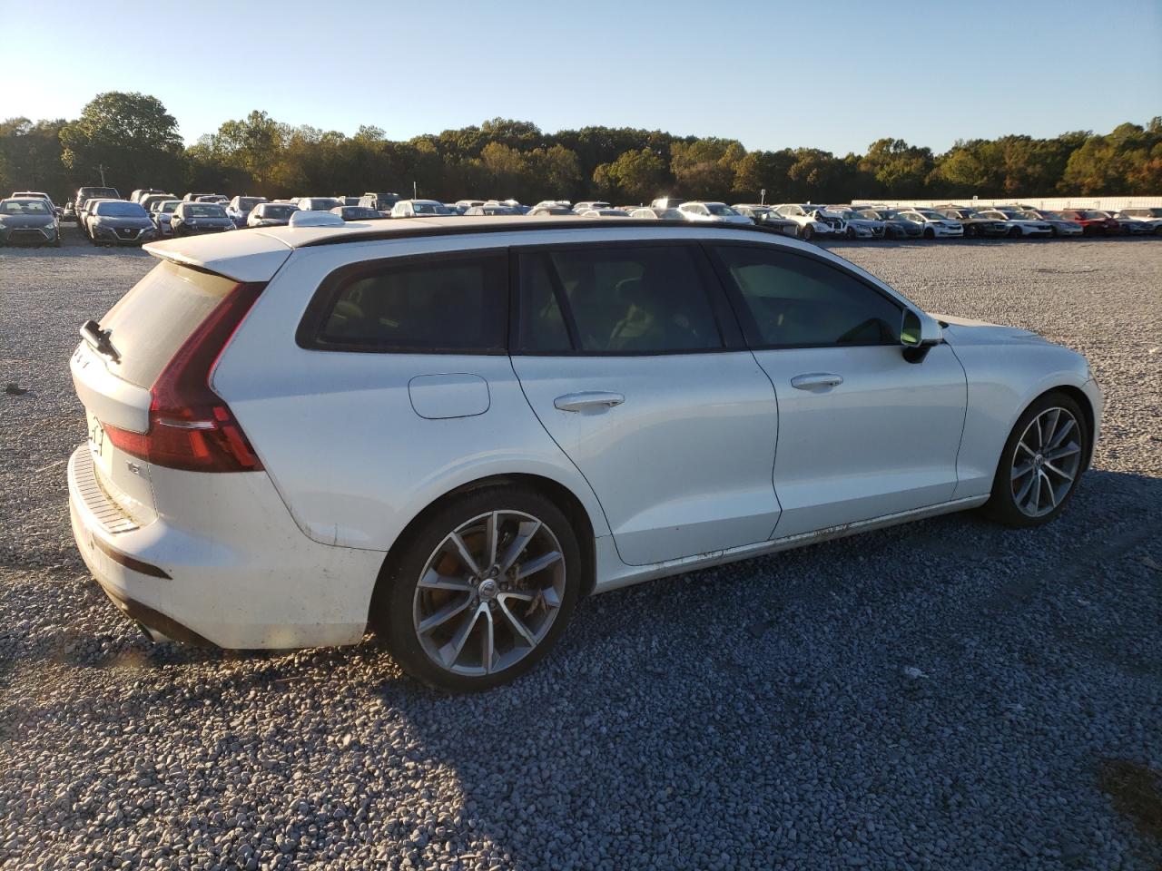 2020 Volvo V60 - Image 3