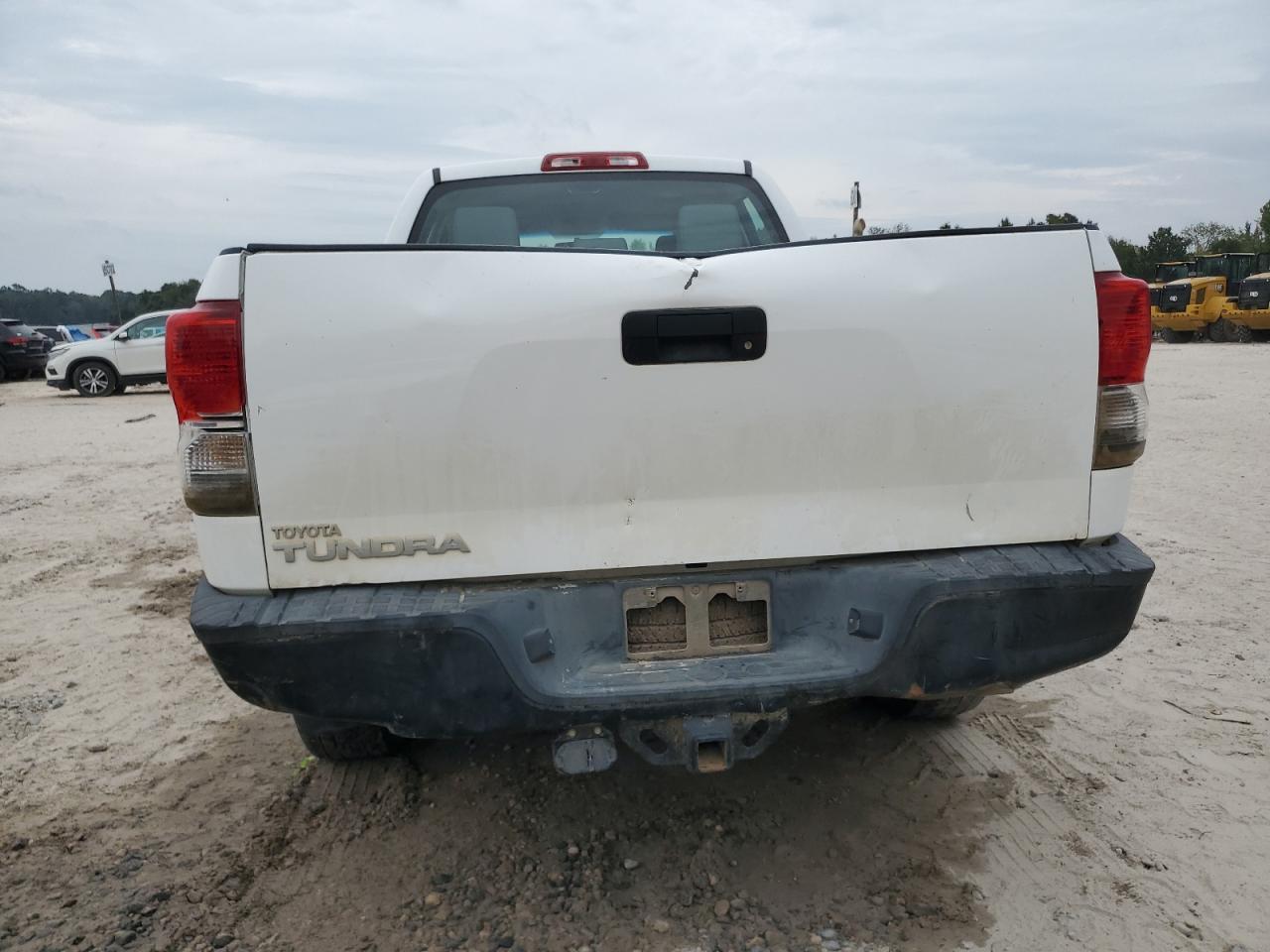 2012 Toyota Tundra Double Cab Sr5 VIN: 5TFRY5F15CX131806 Lot: 74317324