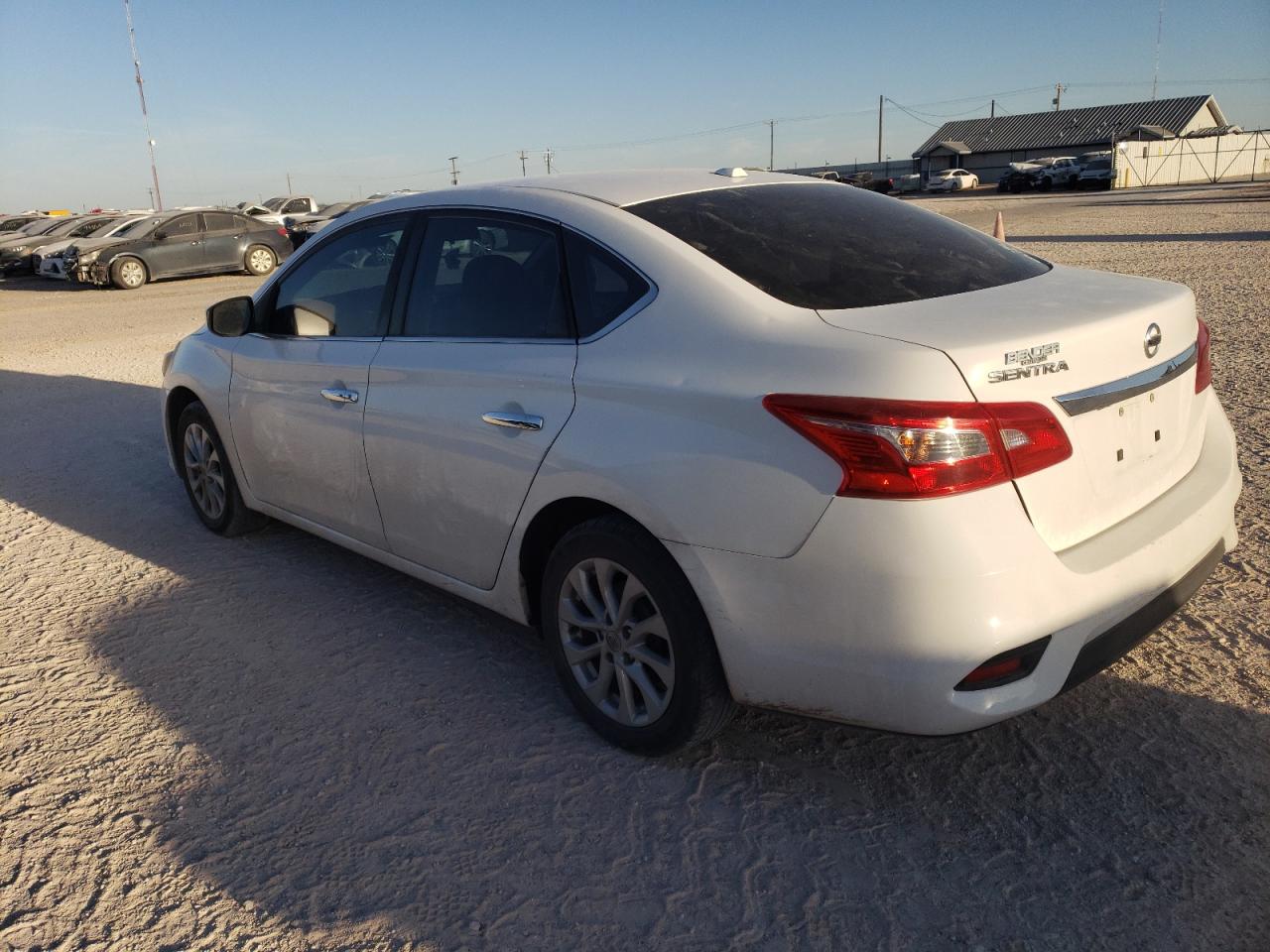 VIN 3N1AB7AP8JL643819 2018 NISSAN SENTRA no.2