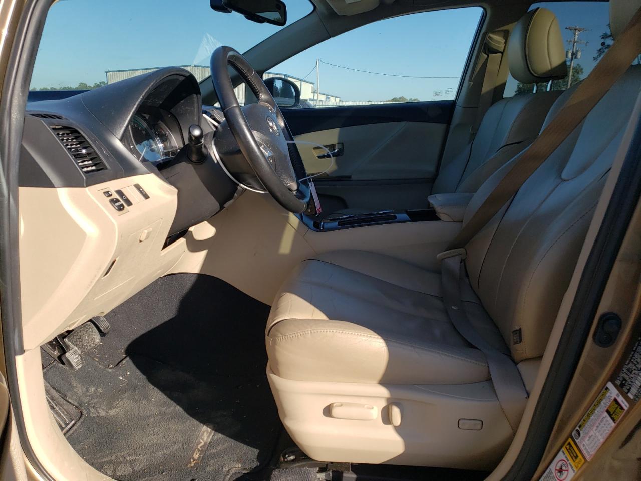2011 Toyota Venza - Image 7