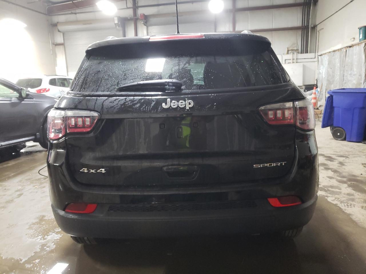 2018 Jeep Compass Sport VIN: 3C4NJDAB9JT200163 Lot: 76830694