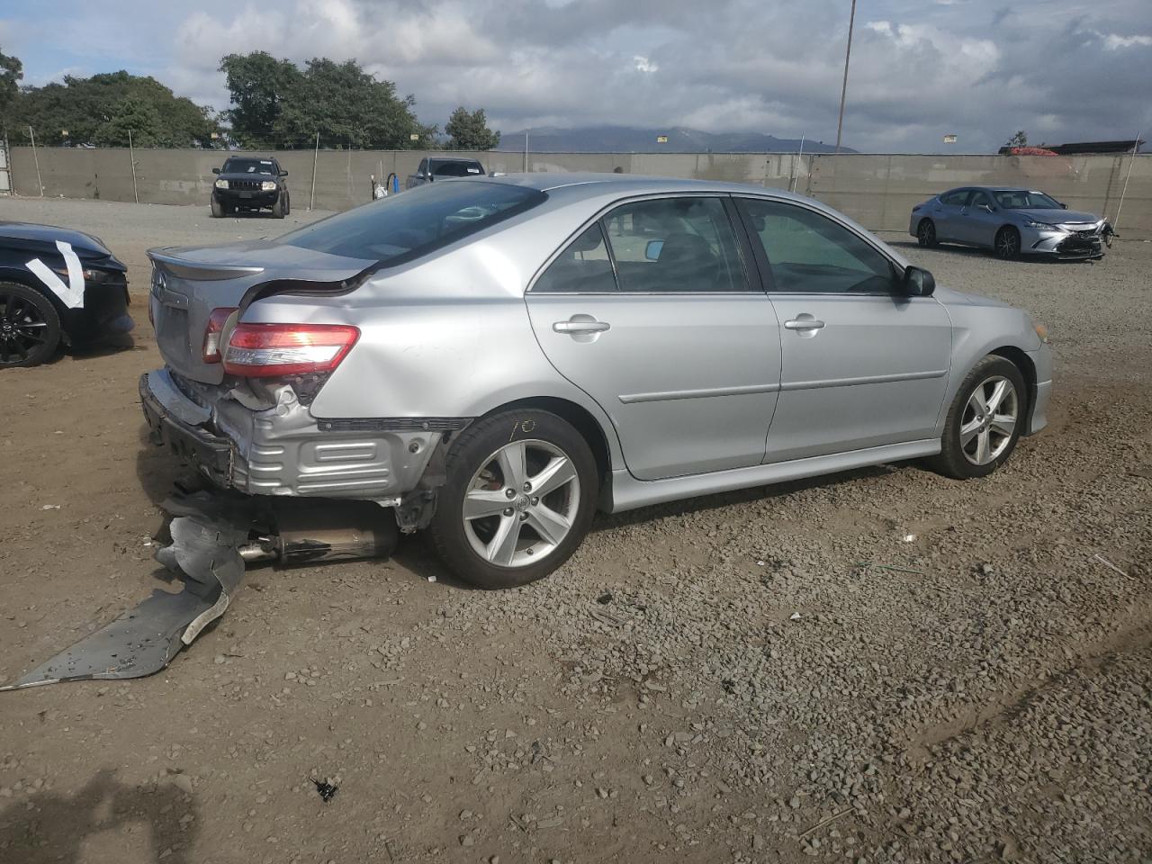 2010 Toyota Camry - Image 3