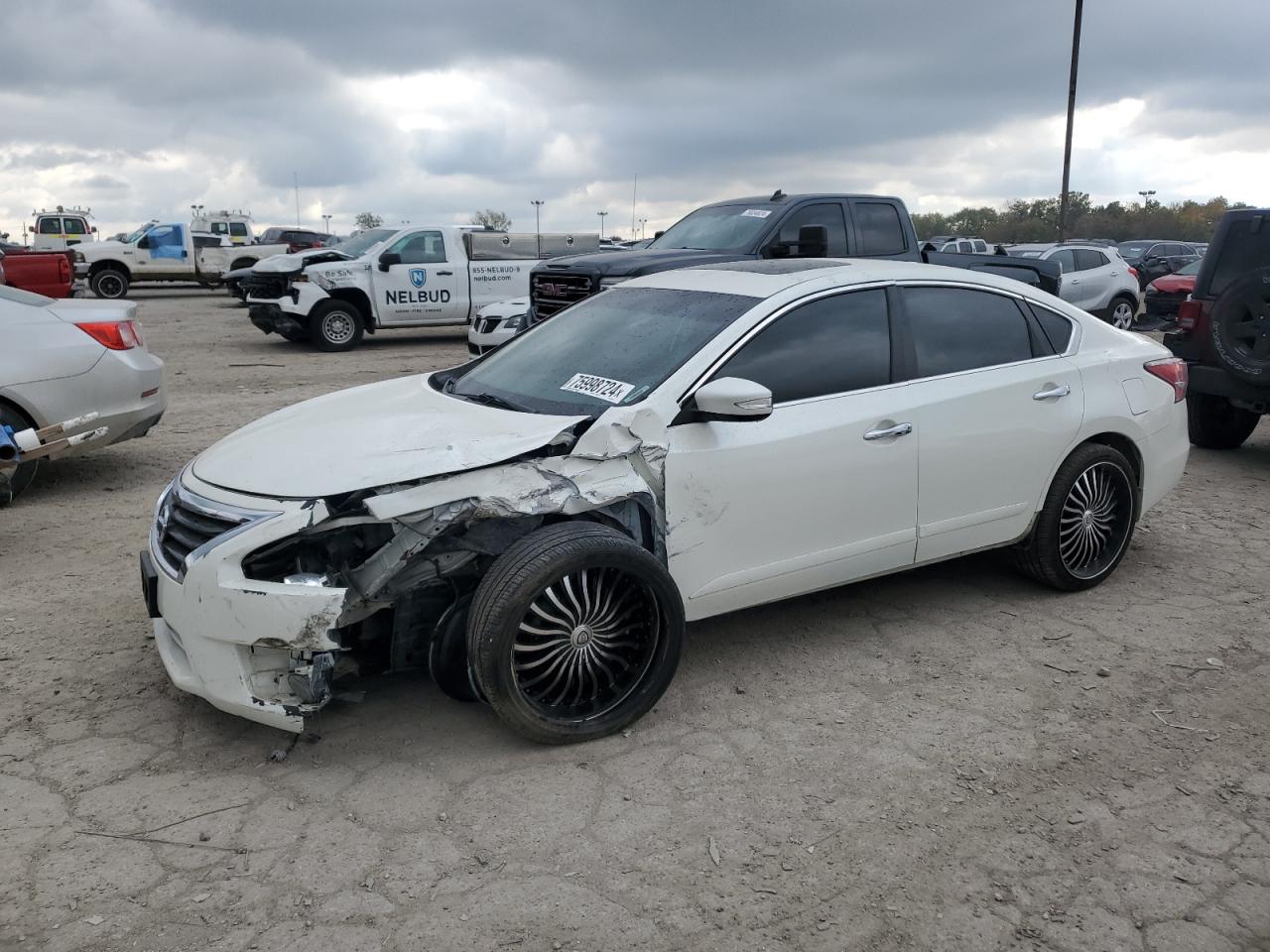 2015 Nissan Altima - Image 1