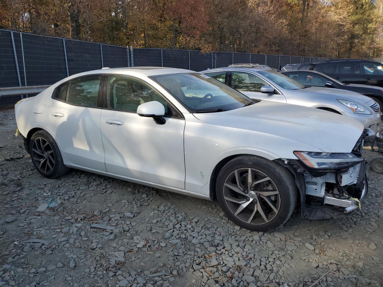 2020 Volvo S60 - Image 4