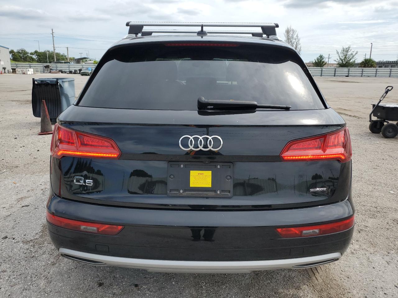 WA1BNAFY6K2060170 2019 Audi Q5 Premium Plus