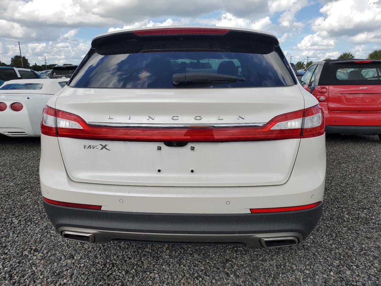 2LMTJ6LRXGBL75815 2016 Lincoln Mkx Reserve