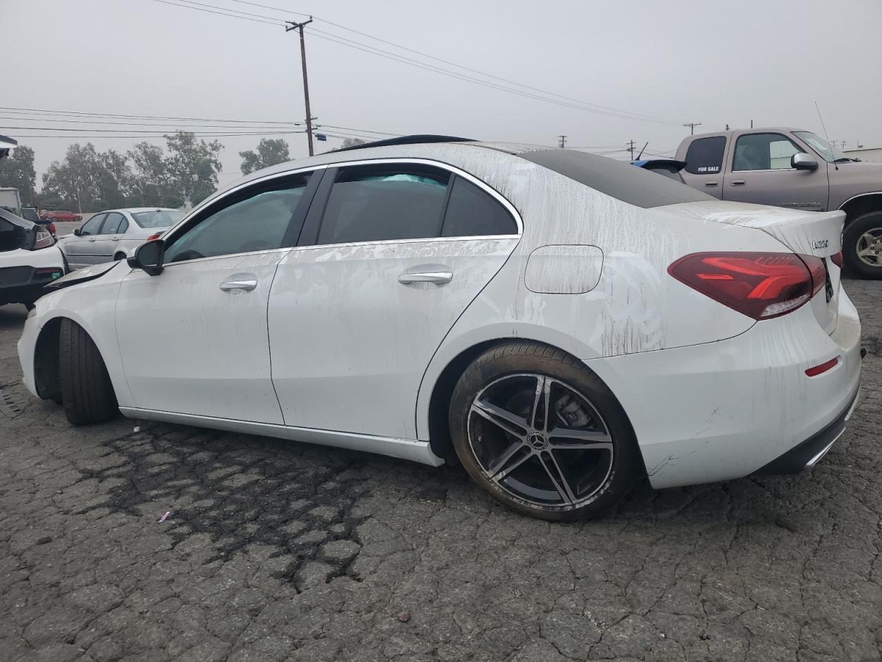 2021 Mercedes-Benz A-klasse - Image 2