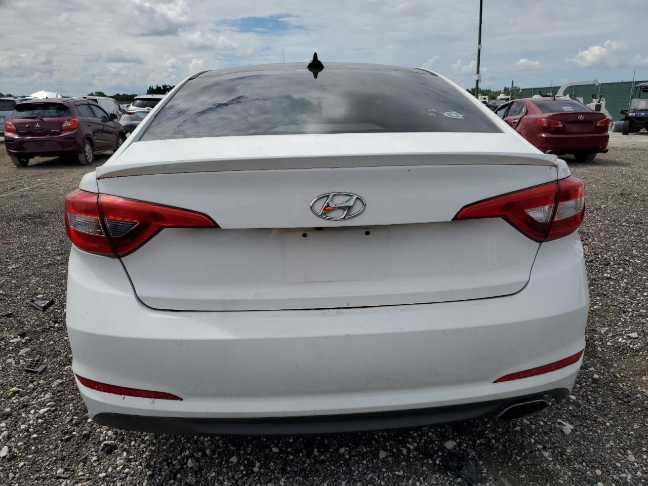 2015 Hyundai Sonata Se VIN: 5NPE24AF1FH245931 Lot: 73755034