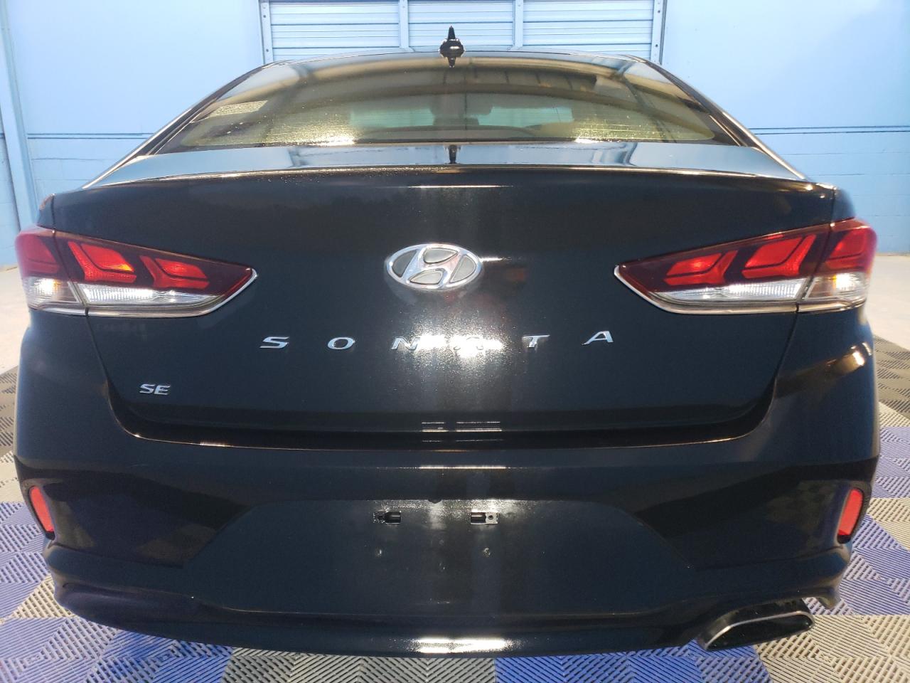 2018 Hyundai Sonata Se VIN: 5NPE24AF9JH678714 Lot: 74278054