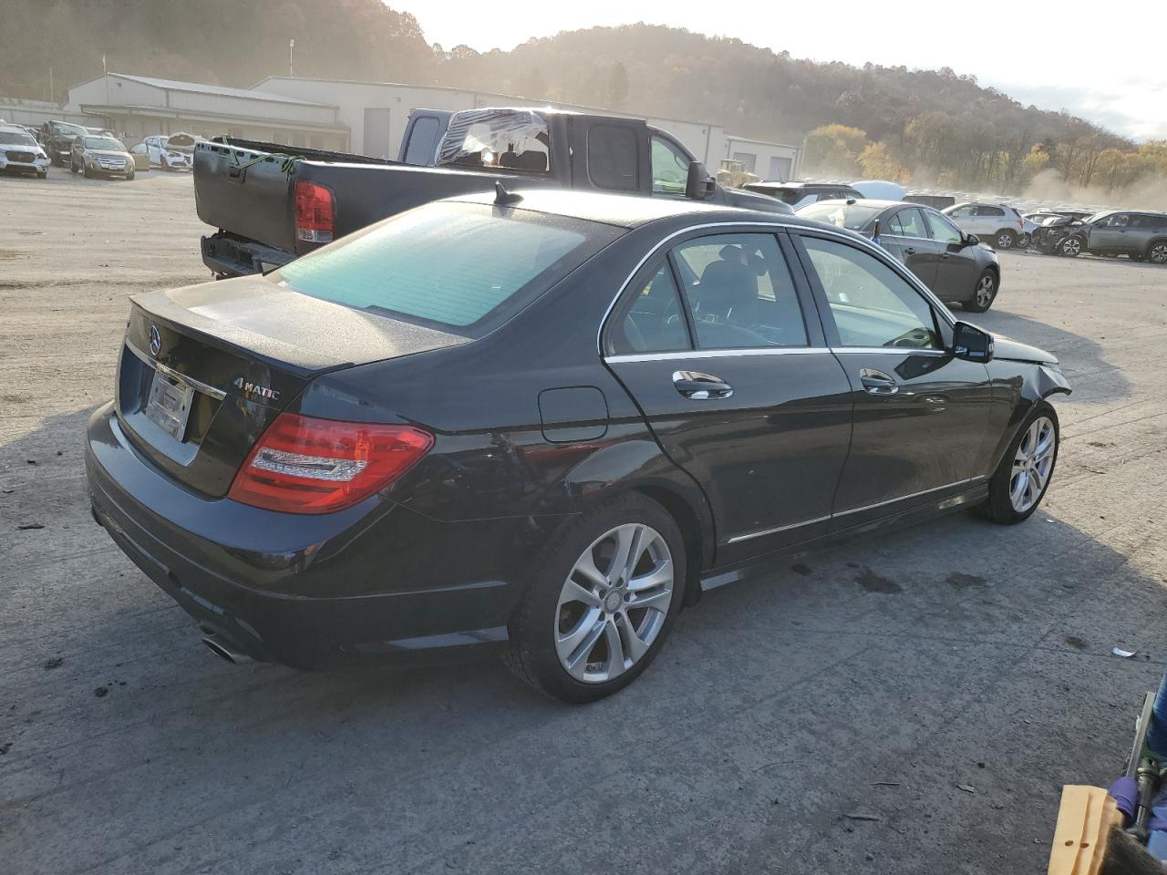 VIN WDDGF8AB2ER305102 2014 MERCEDES-BENZ C-CLASS no.3