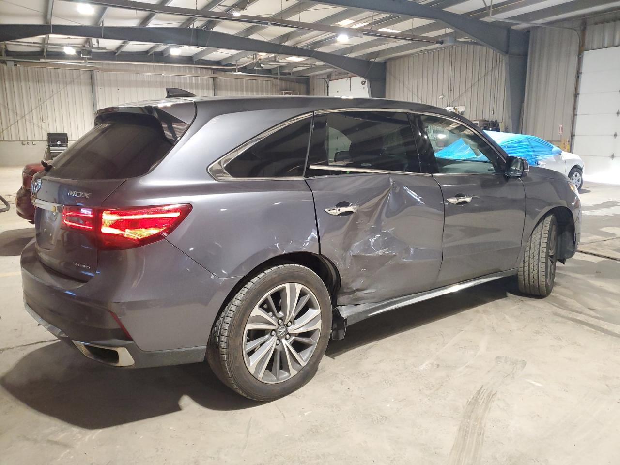 2017 Acura MDX - Image 3