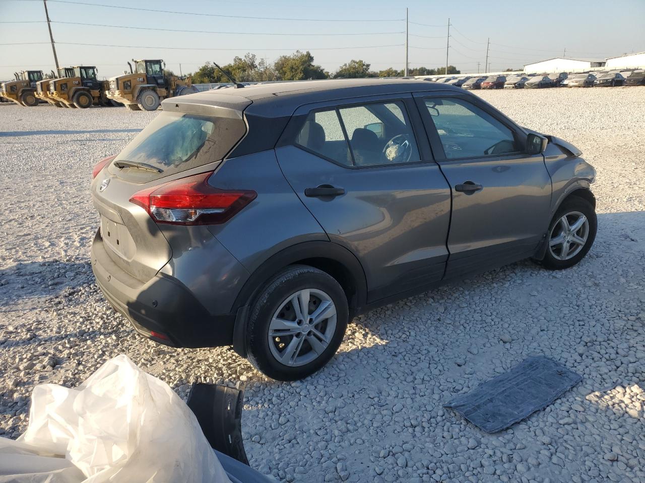 2020 Nissan Kicks - Image 3