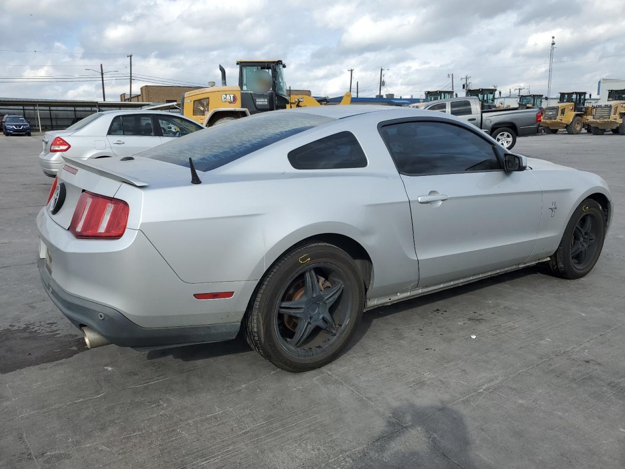 2012 Ford Mustang - Image 3