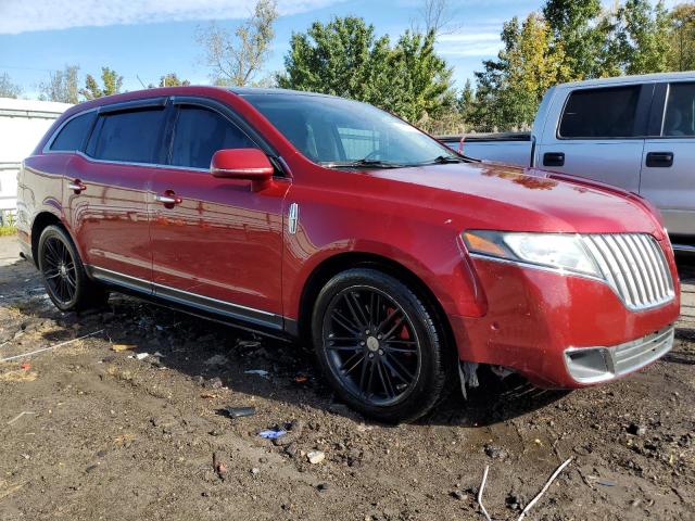  LINCOLN MKT 2013 Червоний