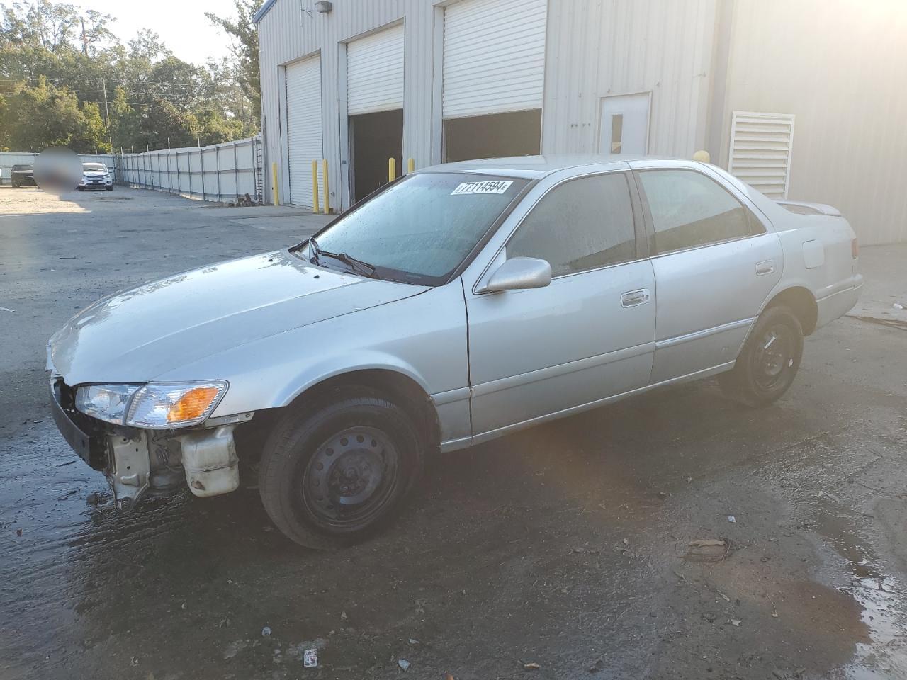 2000 Toyota Camry - Image 1