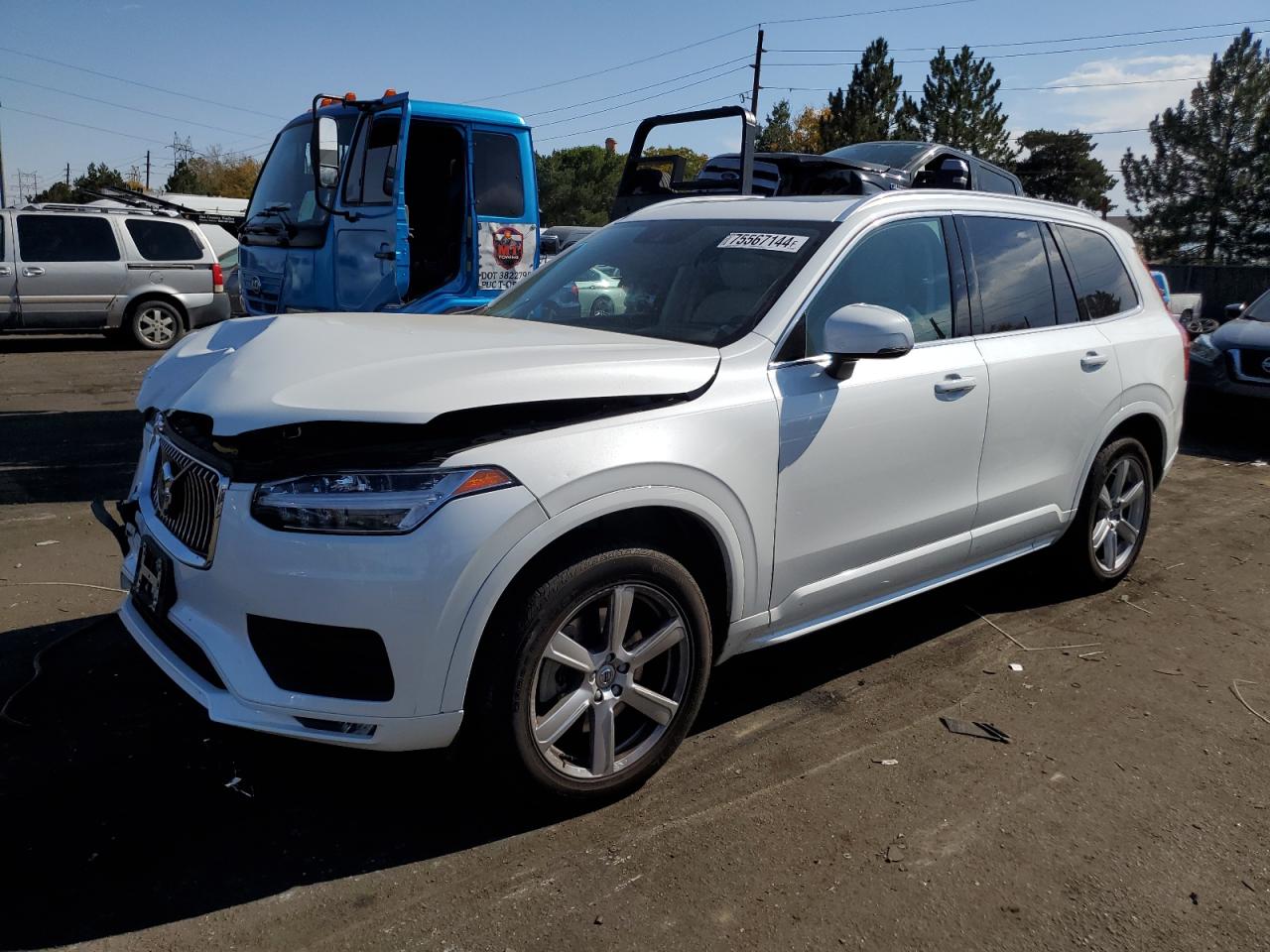 2022 Volvo XC90 - Image 1