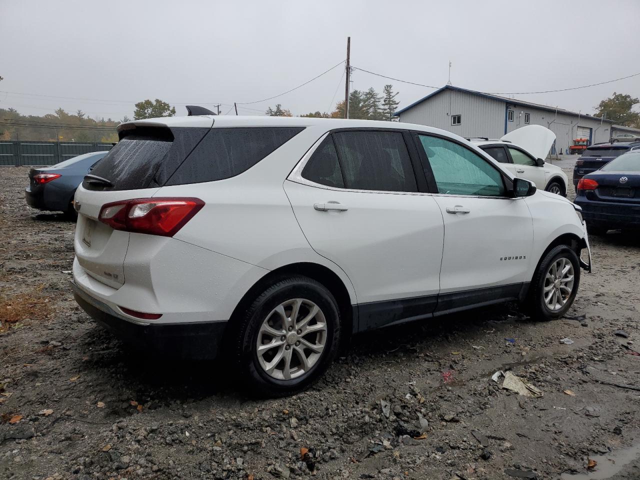 2020 Chevrolet Equinox - Image 3