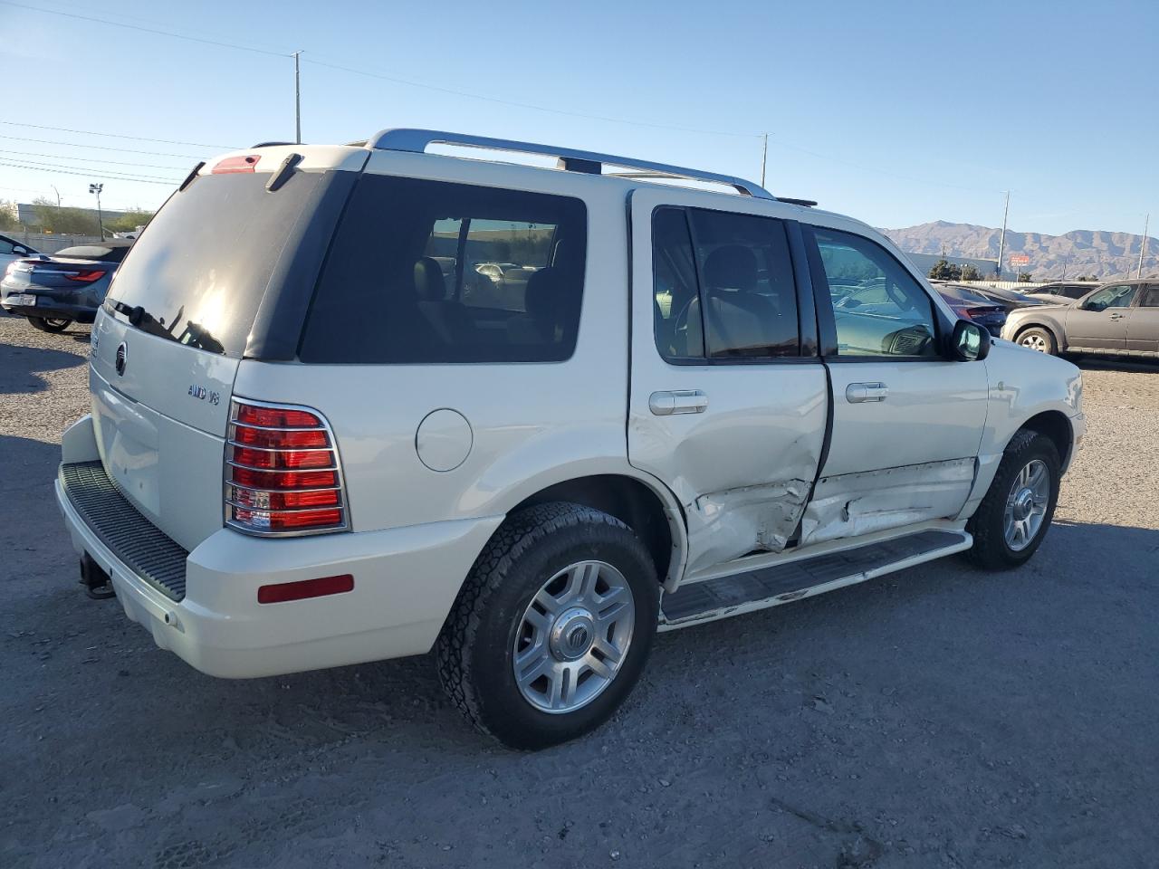 2003 Mercury Mountaineer - Image 3