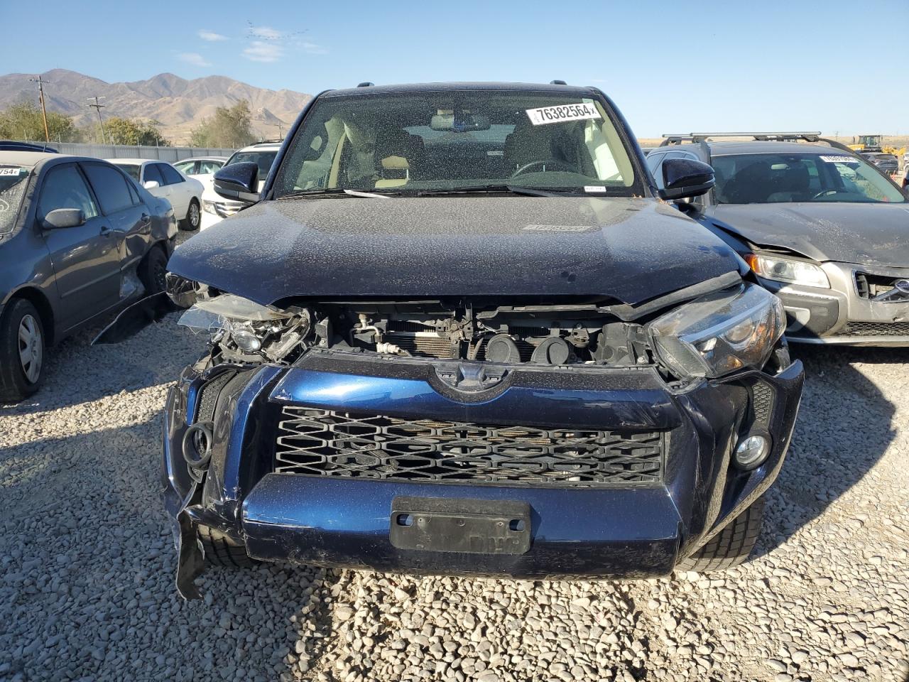 2015 Toyota 4Runner Sr5 VIN: JTEBU5JR3F5219386 Lot: 76382564