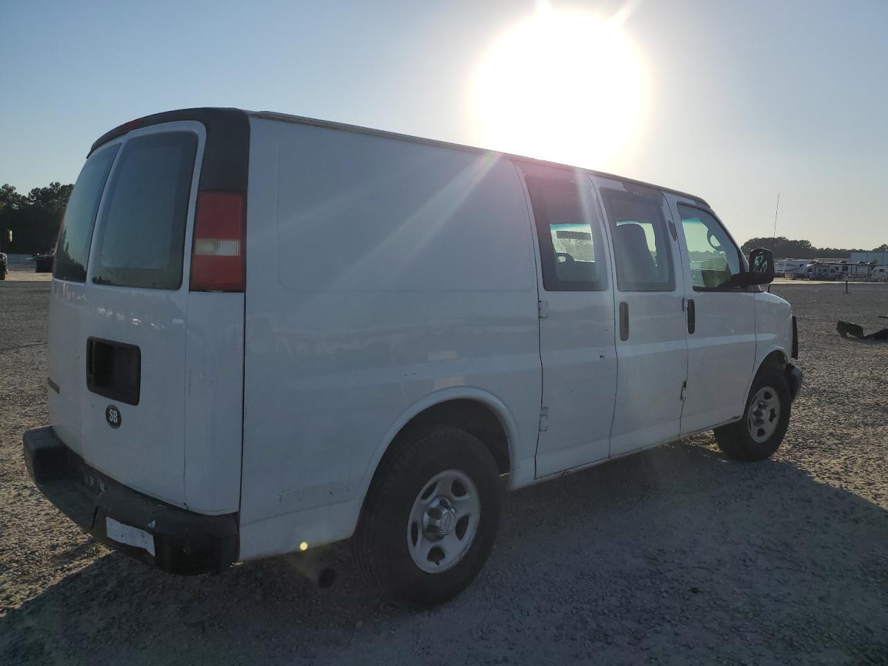 2007 Chevrolet Express G1500 VIN: 1GCFG15X071119589 Lot: 76114324