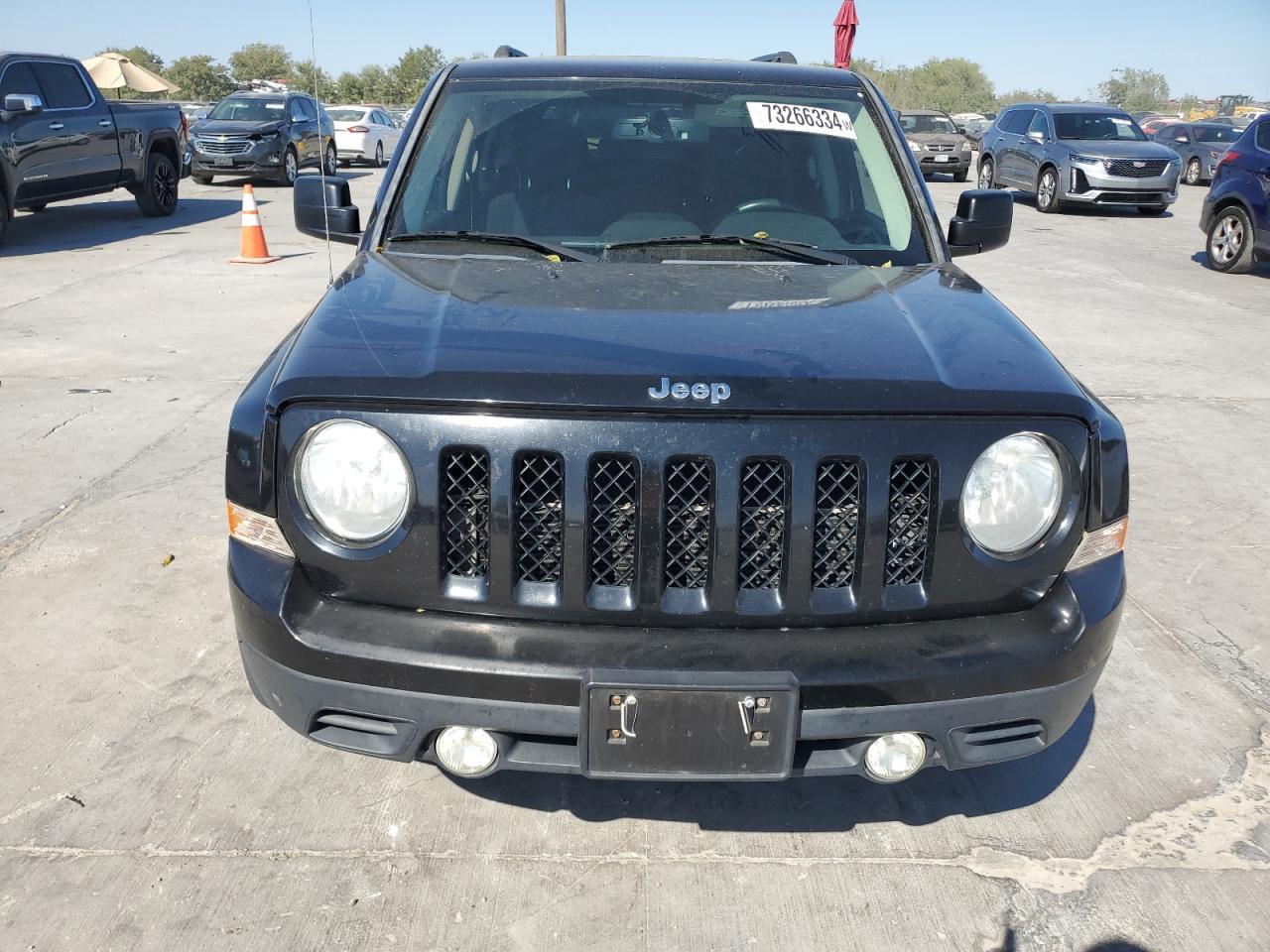 VIN 1C4NJPFB1ED900670 2014 JEEP PATRIOT no.5