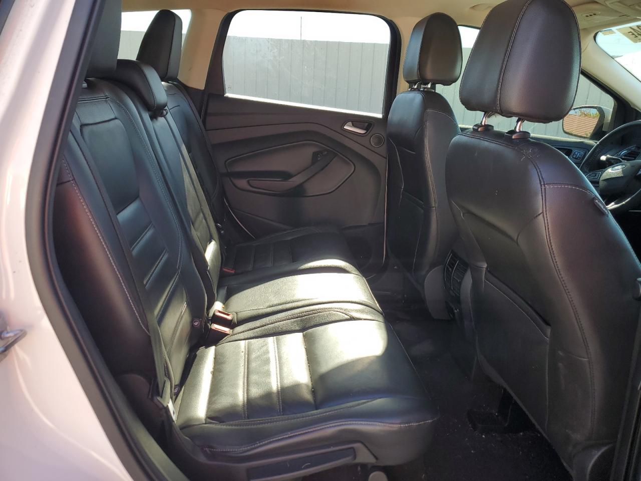 2017 Ford Escape - Image 11