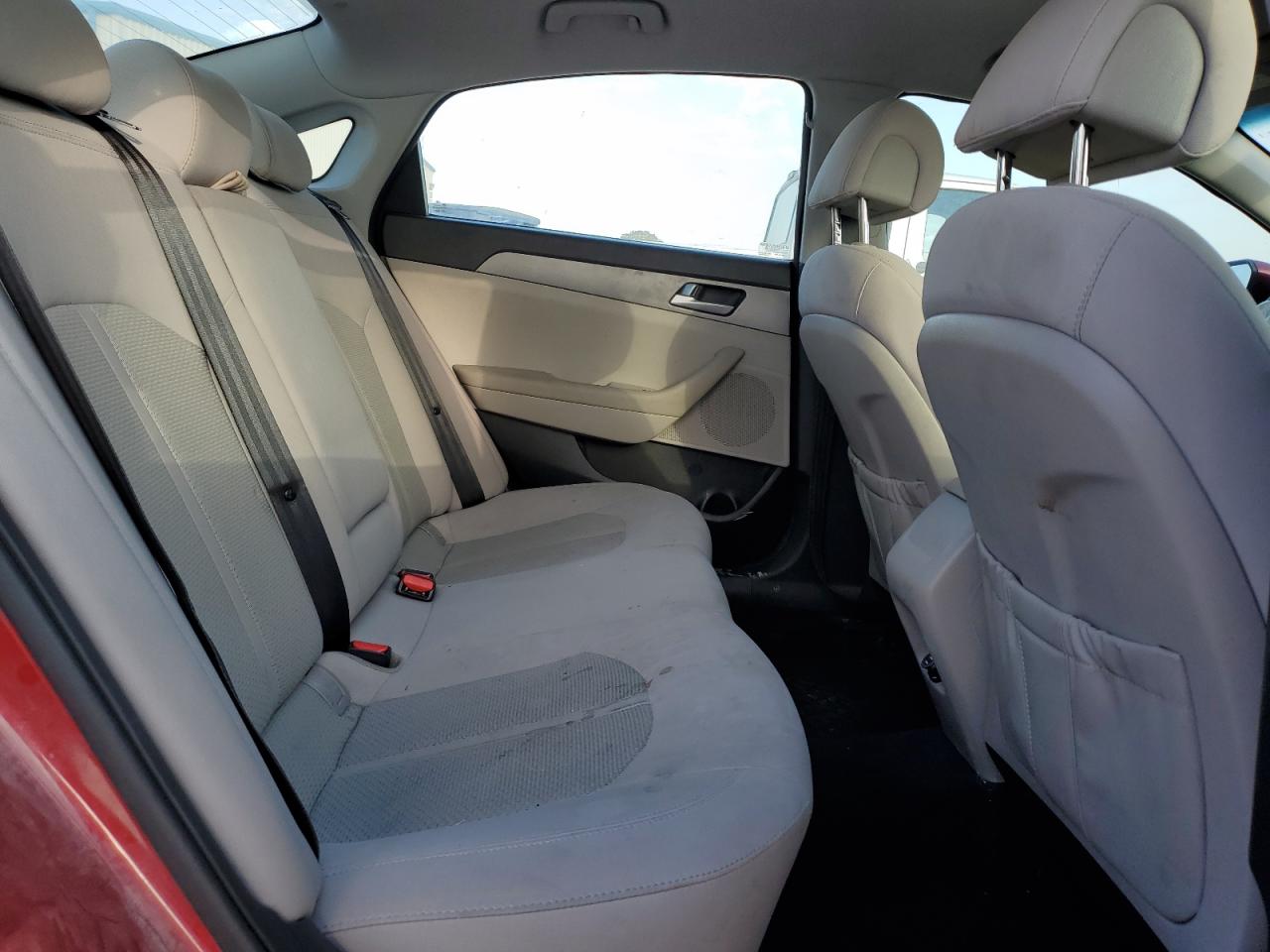 2016 Hyundai Sonata - Image 10