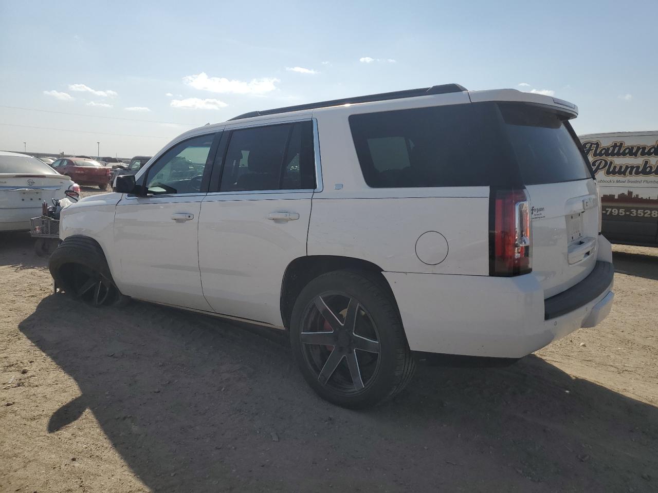 2016 GMC Yukon - Image 2