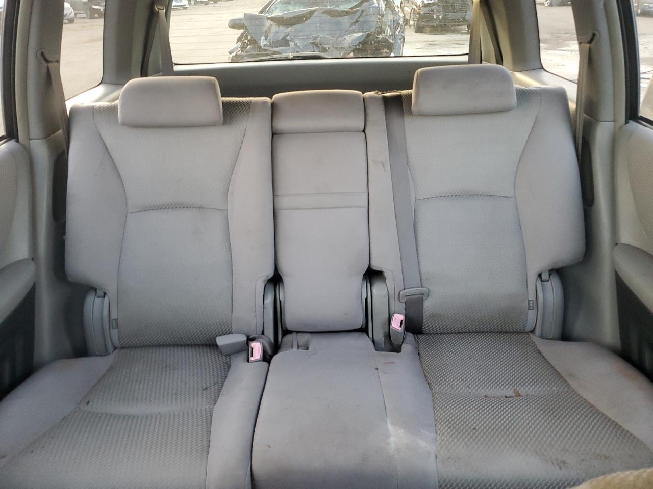 2004 Toyota Highlander Base VIN: JTEDP21A840034916 Lot: 75609184