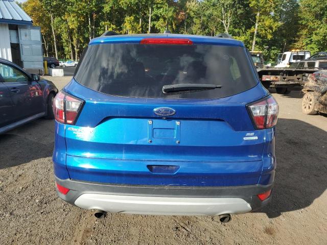  FORD ESCAPE 2018 Granatowy