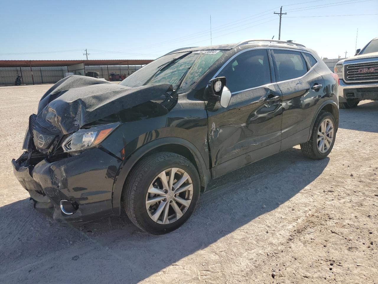 2018 Nissan Rogue - Image 1