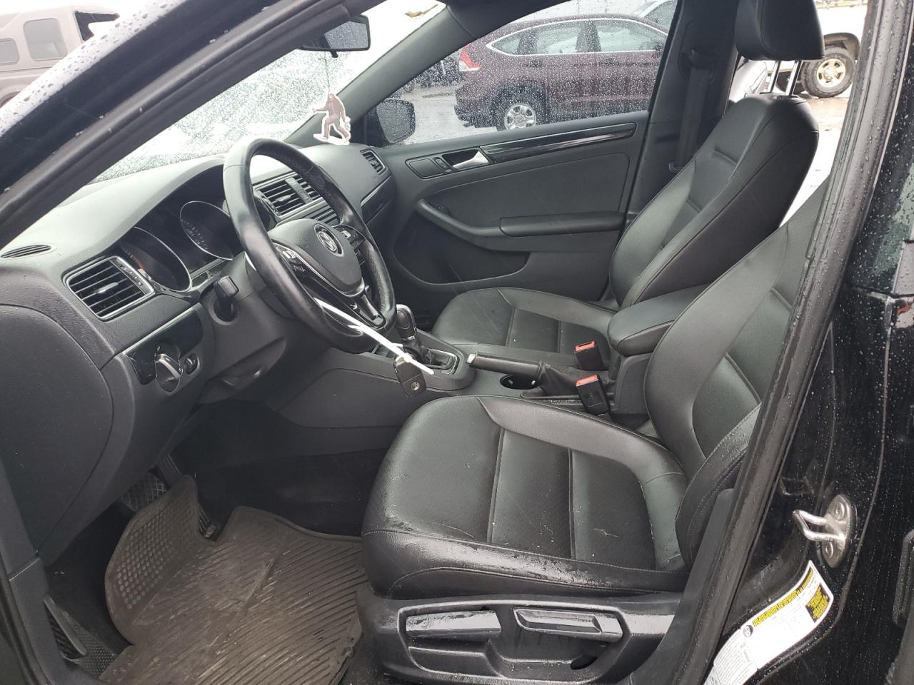 2018 Volkswagen Jetta - Image 7
