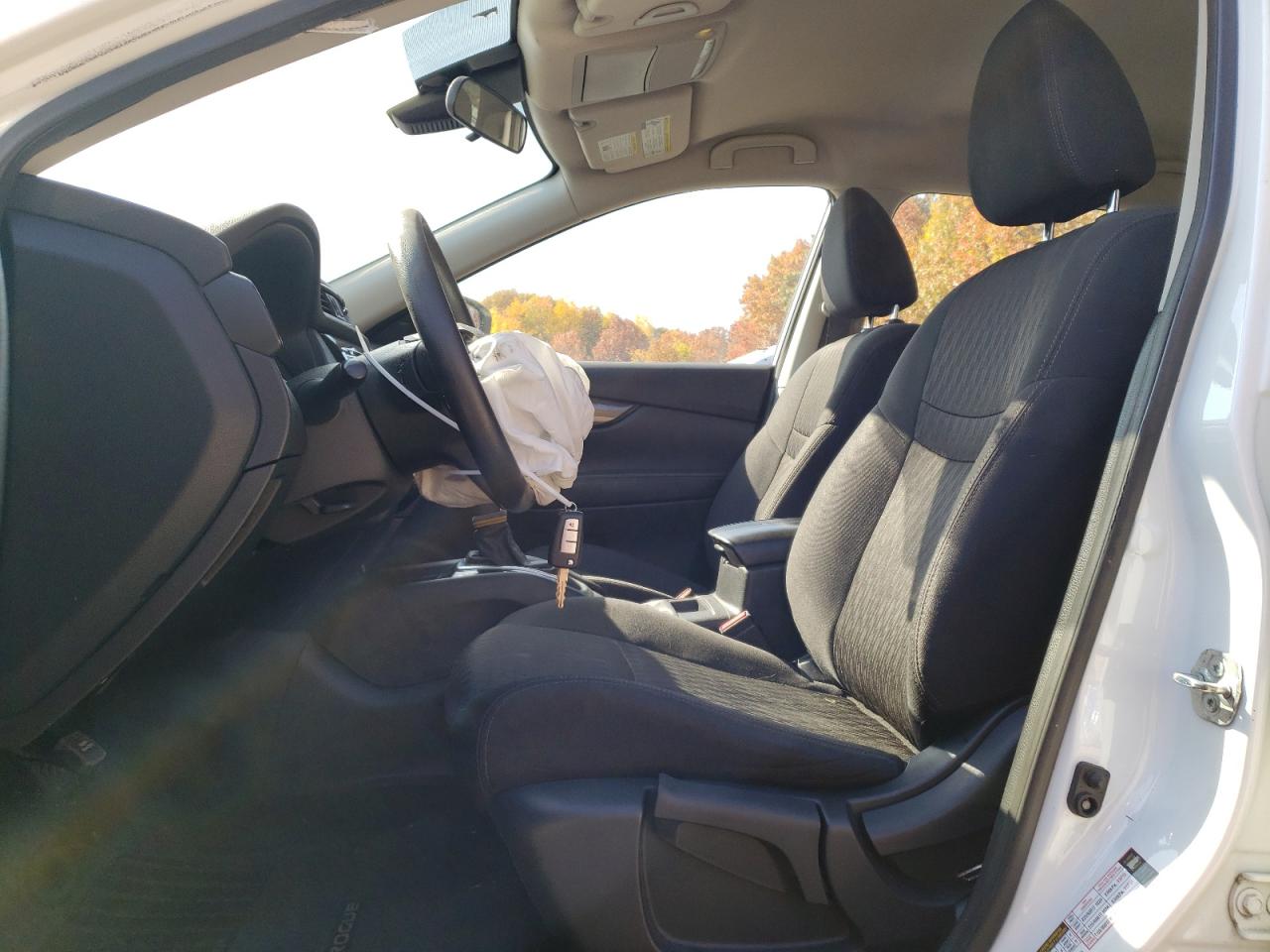 2019 Nissan Rogue - Image 7